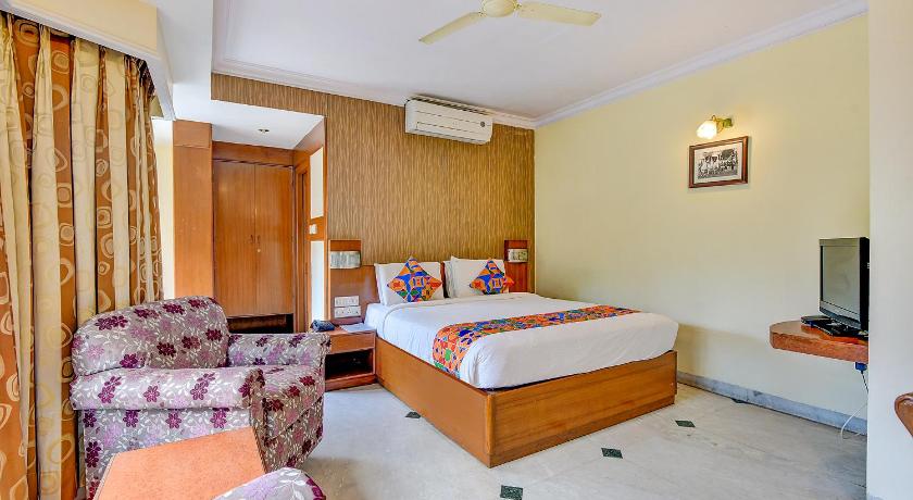 FabHotel Maurya Residency