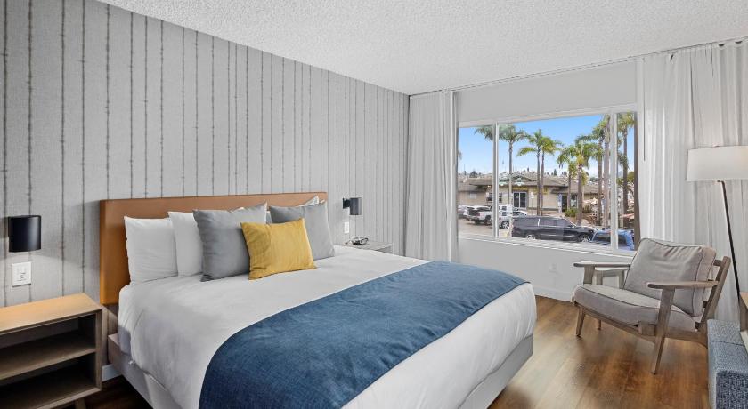 Image of King Room with Sea View 0
