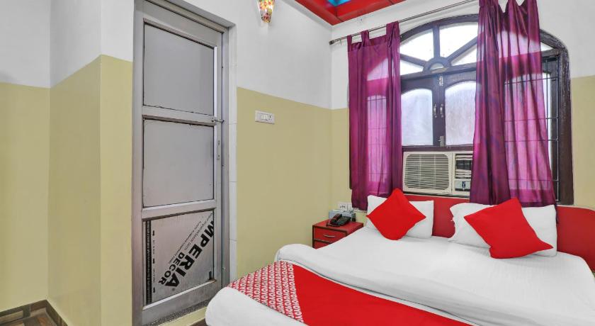 OYO 82407 K Shree Guest House