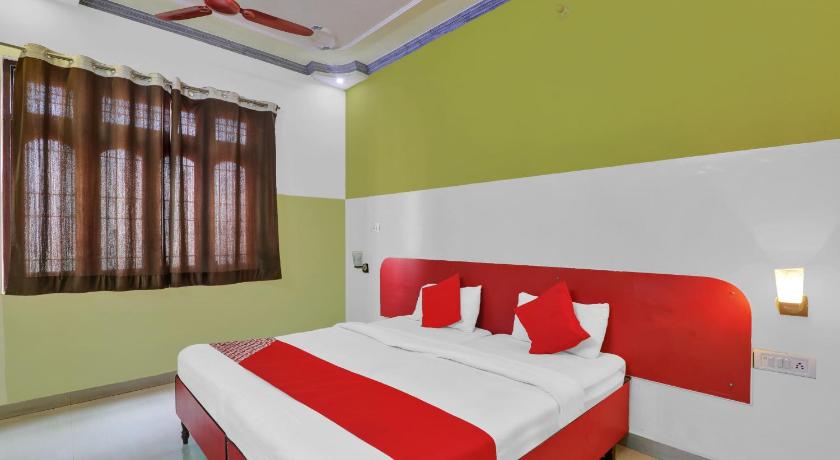 OYO 82407 K Shree Guest House