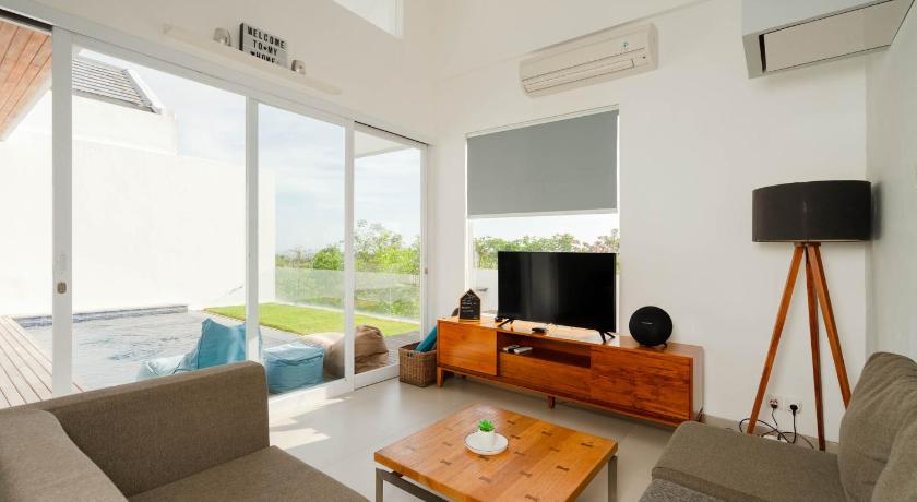 Aurelia Residence photo