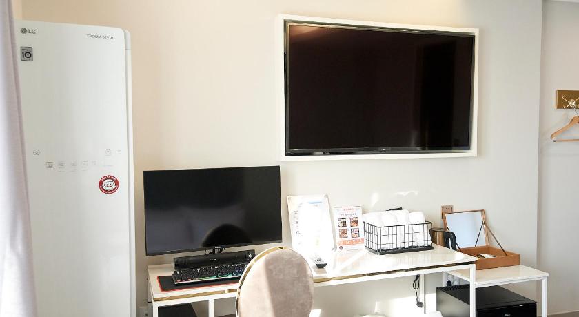 Image of Deluxe River View 17