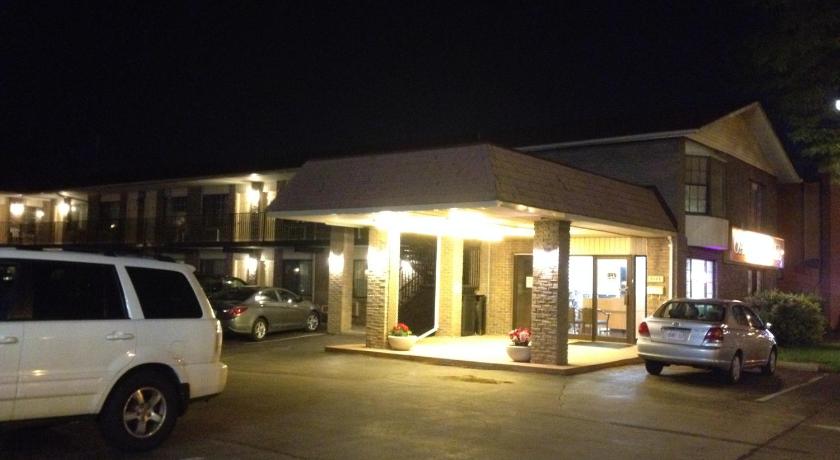 Oasis Motel by The Falls photo