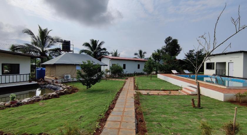 Roy's Nature Nest - Farm Stay near Malshej Ghats