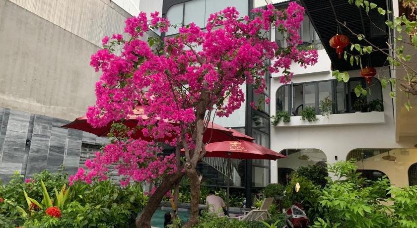 Life Boutique Hotel - image 15