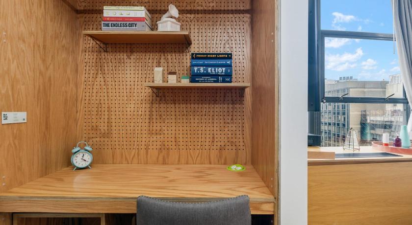Placemakr Wall Street photo