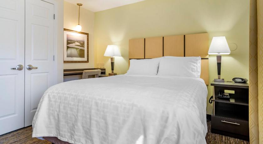 Candlewood Suites Alabaster