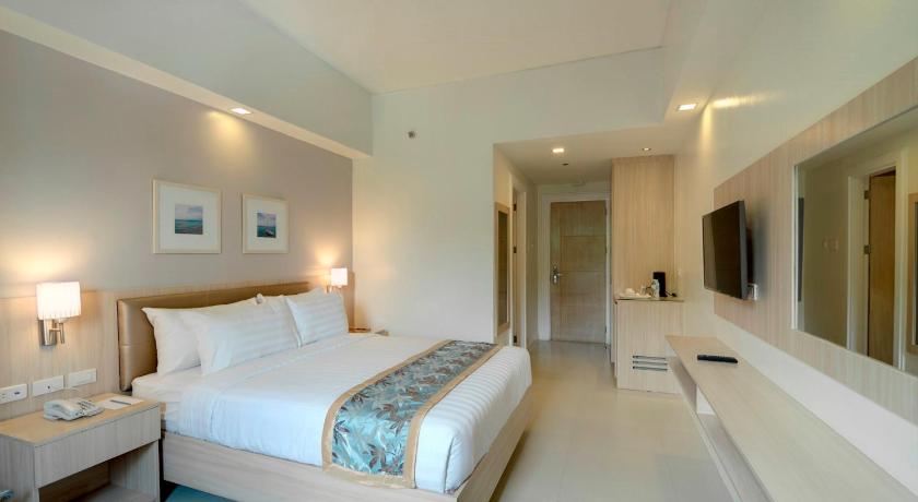 セブ Zerenity Hotel and Suites 2つ星 ホテル 外観