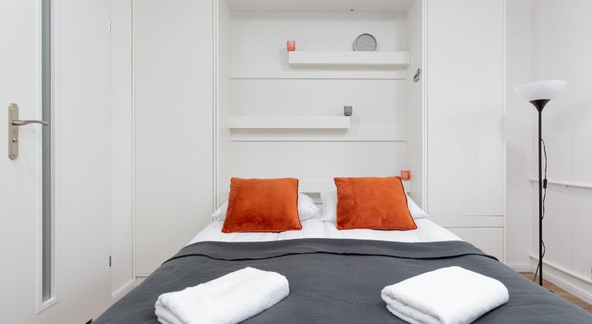 Studio Apartment Ochota Siemienskiego by Renters photo
