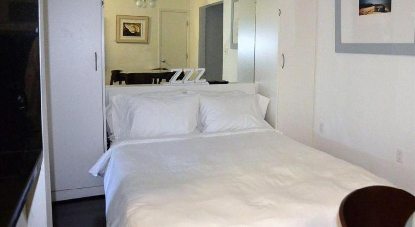 LINCOLN RD-MIAMI BEACH CHARMING VACATION STUDIO and 2 BR Apartments photo