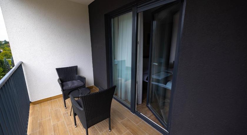 Omega Apartments photo