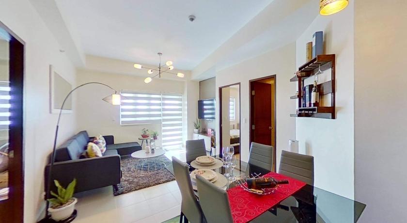 Lower Penthouse Suite Lafayette Park Square Megaworld Blvd — Hotel in Iloilo