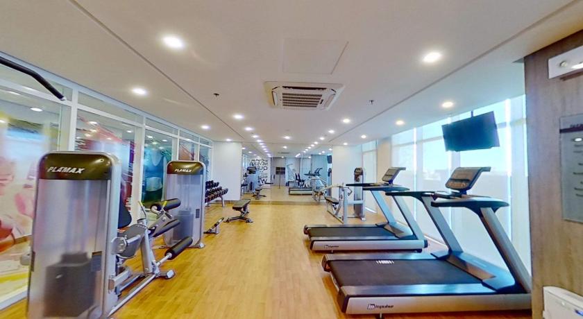 Lower Penthouse Suite Lafayette Park Square Megaworld Blvd photo