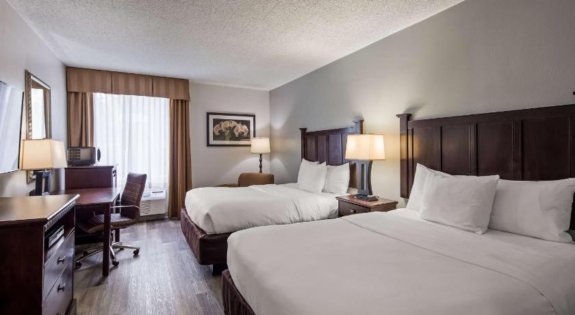 Best Western Paramus Hotel & Suites