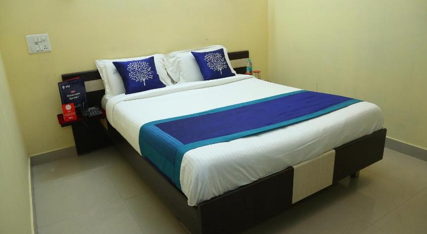 OYO 28750 Ramas Residency