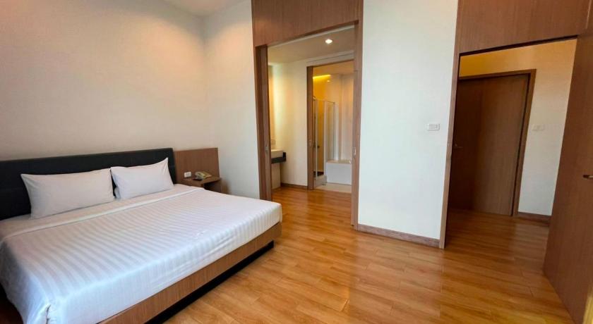 Image of Superior Suite 3