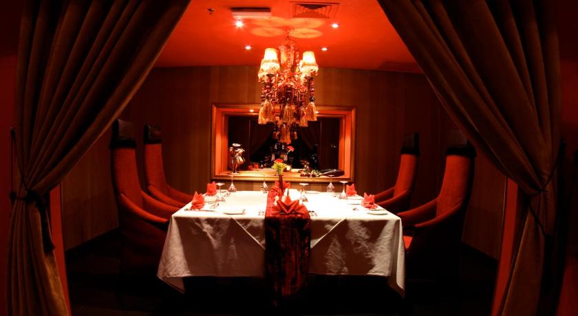 クウェートシティ The Convention Center & Royal Suites Hotel 5つ星 ホテル 施設