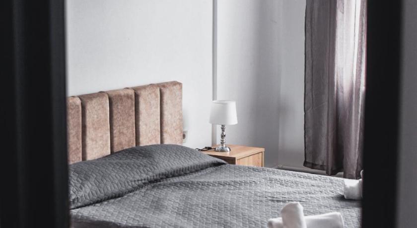 Hotel Petroshani srl photo