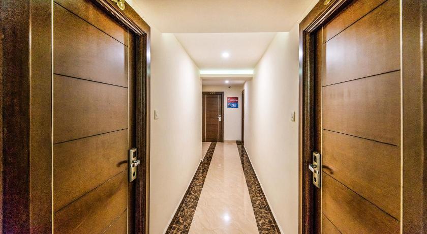FabHotel Apple Residency