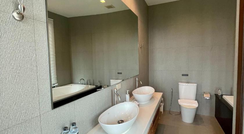 Image of Loft Suite 14