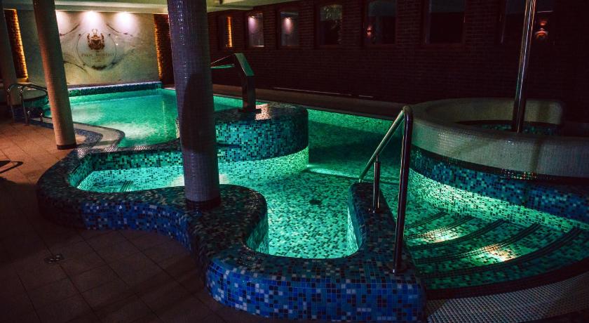 Palac Mortegi Hotel & SPA photo