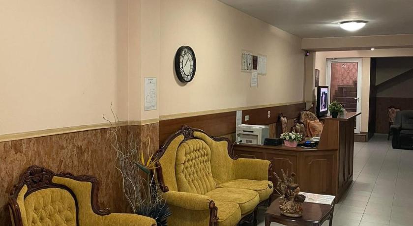 Family Guest House - image 4