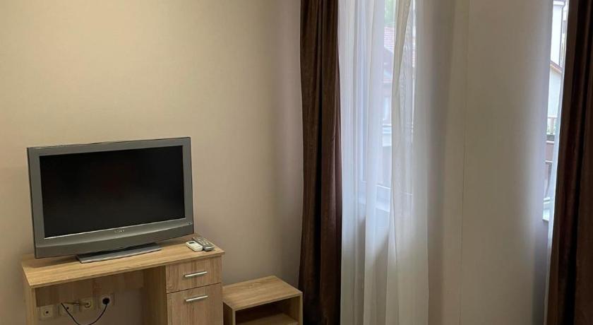 Family Guest House - image 41