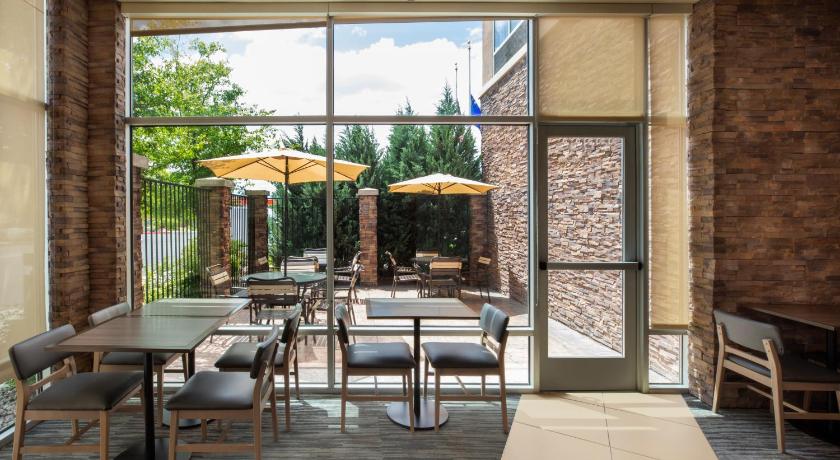 Hyatt Place Reno-Tahoe Airport