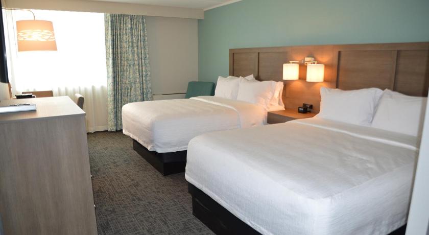PZAZZ! Resort Hotel and Catfish Bend Inn & Spa photo