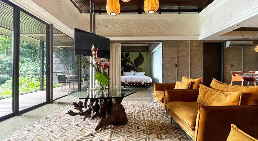 Image of Luxury Villa 4 people 0
