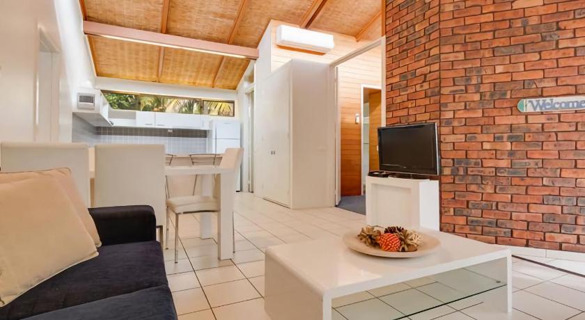 Sapphire Sea and Sand Nautilus Beach Resort 150 photo