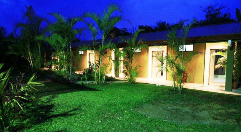 B&amp;B Garden Grecia — Hotel in Grecia