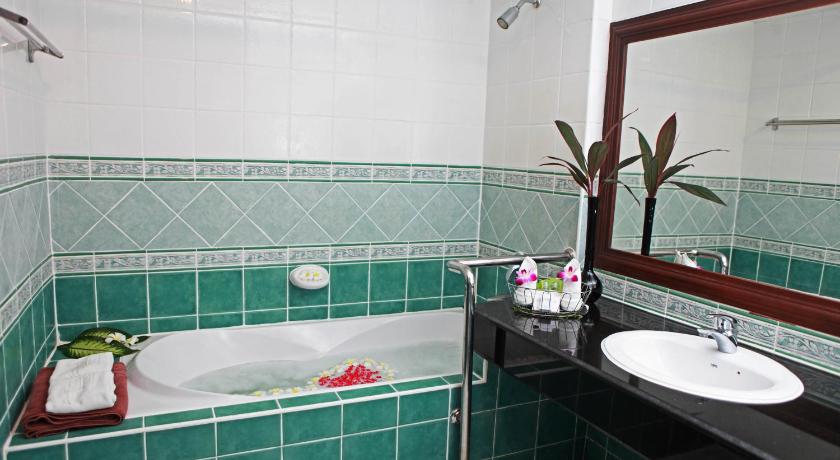 Image of Grand Deluxe 11