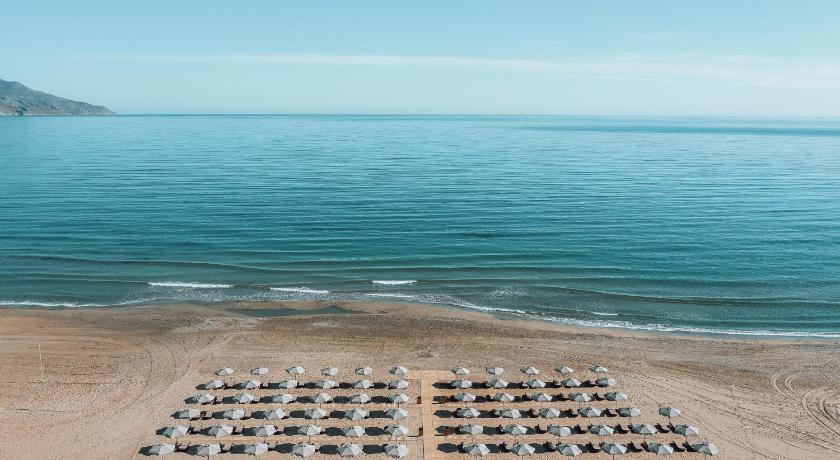 Eliros Mare Beachfront Poem Hotel photo