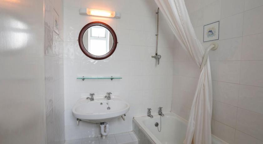 Image of Two-Bedroom Apartment 2