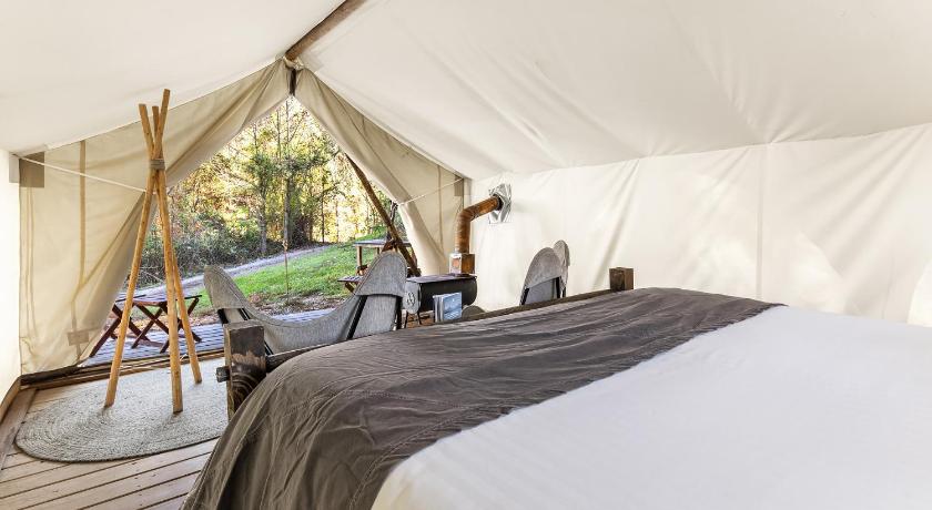 Image of Safari Tent with Shared Bathroom 0