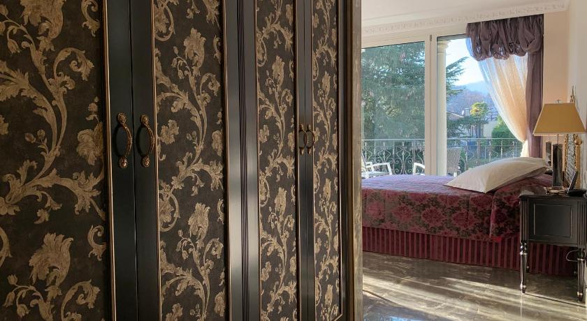 Fotografija Prestige Twin Room with Park View 1