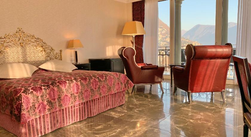 Fotografija Prestige Twin Room with Lake View 0