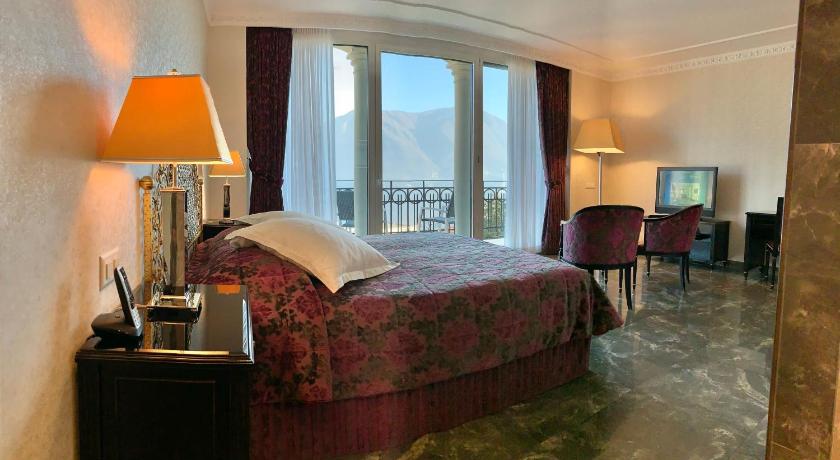 Fotografija Prestige Twin Room with Lake View 0
