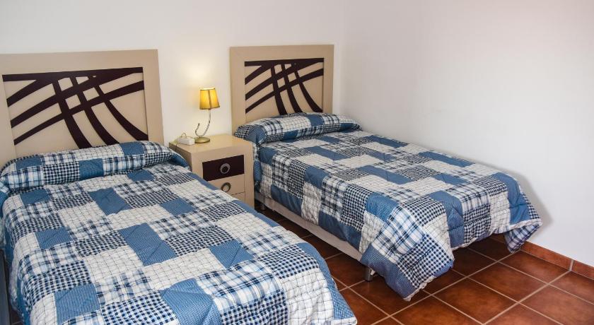 モンティエル Suites Trastamara 3つ星 ホテル スイート