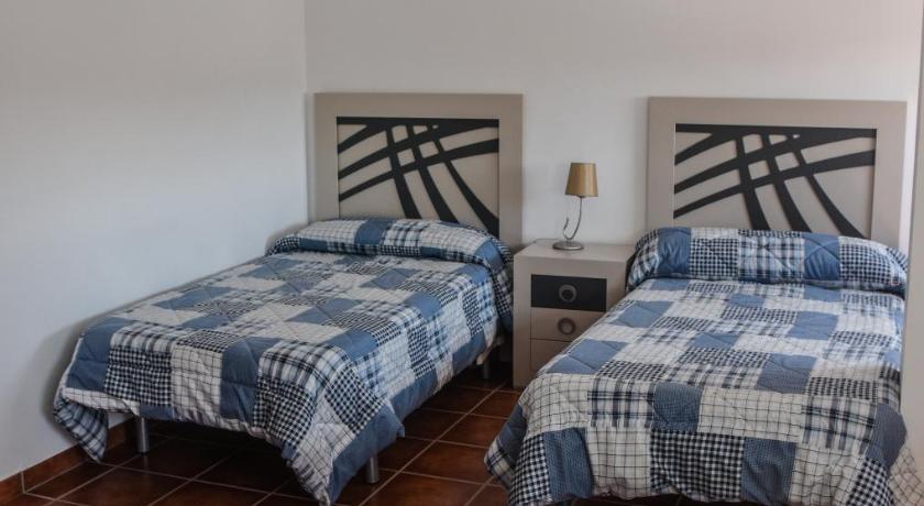 モンティエル Suites Trastamara 3つ星 ホテル ロビー