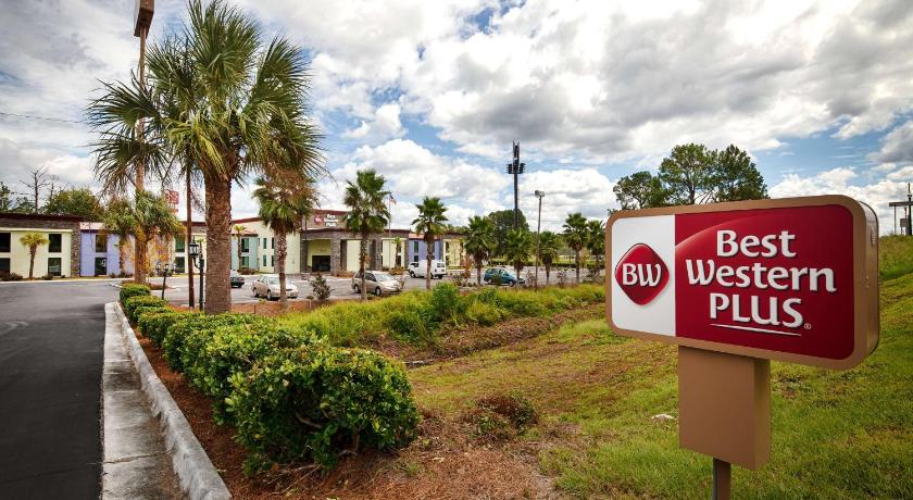 Best Western Plus Hardeeville Inn & Suites