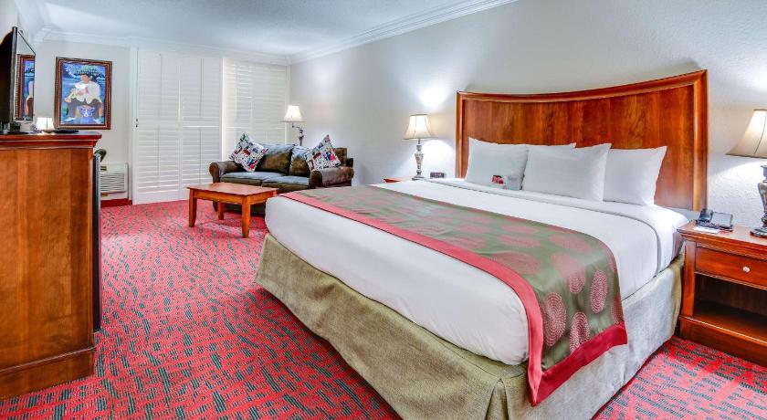 Ramada by Wyndham Metairie New Orleans Airport