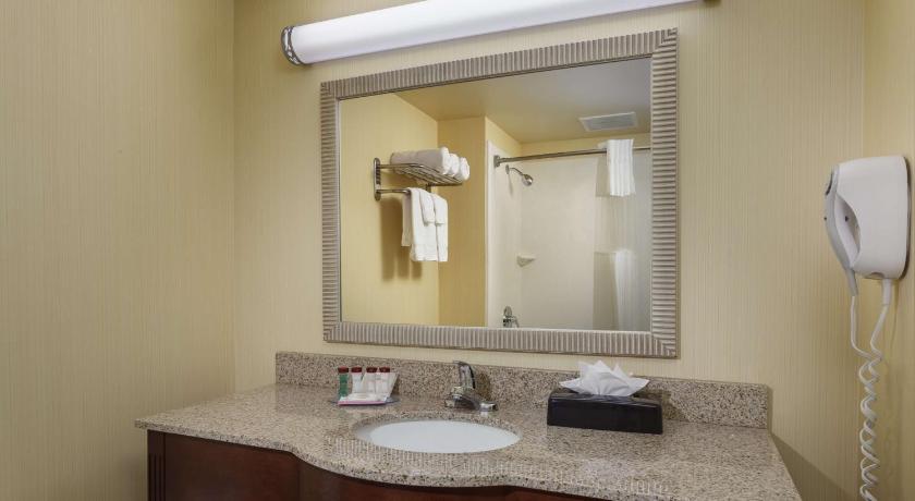 Roosevelt Grand Dakota, SureStay Collection by Best Western