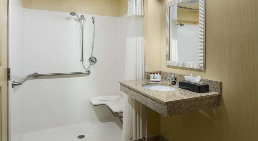 Roosevelt Grand Dakota, SureStay Collection by Best Western