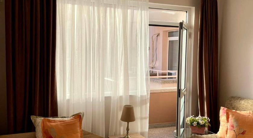 Family Guest House - image 17