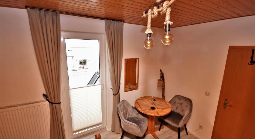 Image of Apartment with Balcony 4
