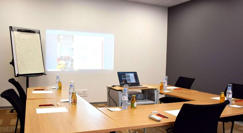 ibis Rodez Centre
