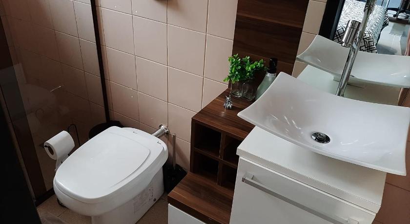 Image of Apartment with Garden View 2