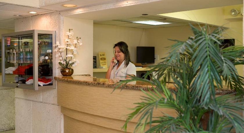 Fort Lauderdale Beach Resort a VRI Resort photo